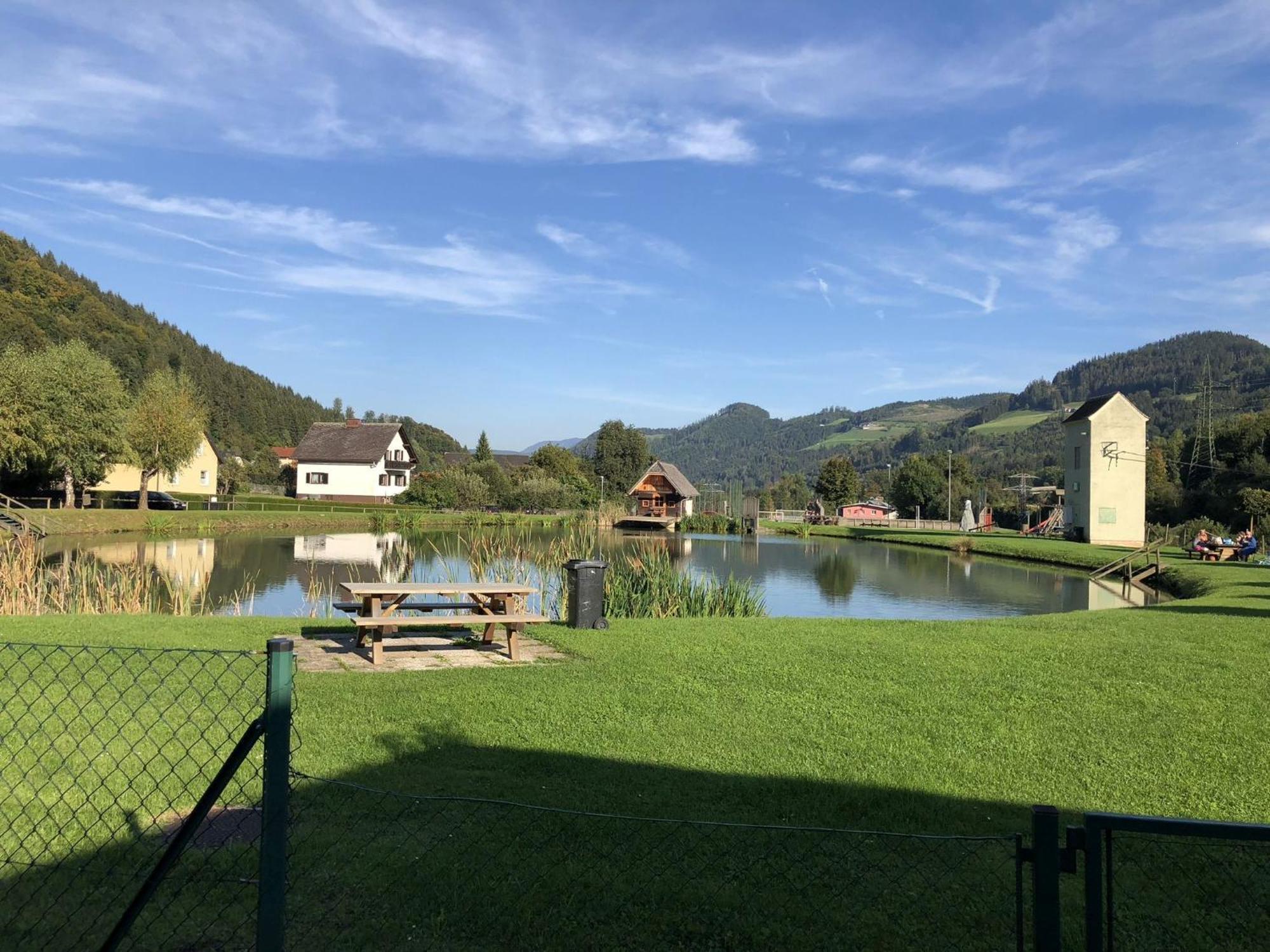 Apartmenthaus Pastner Am Teich Uebelbach Luaran gambar